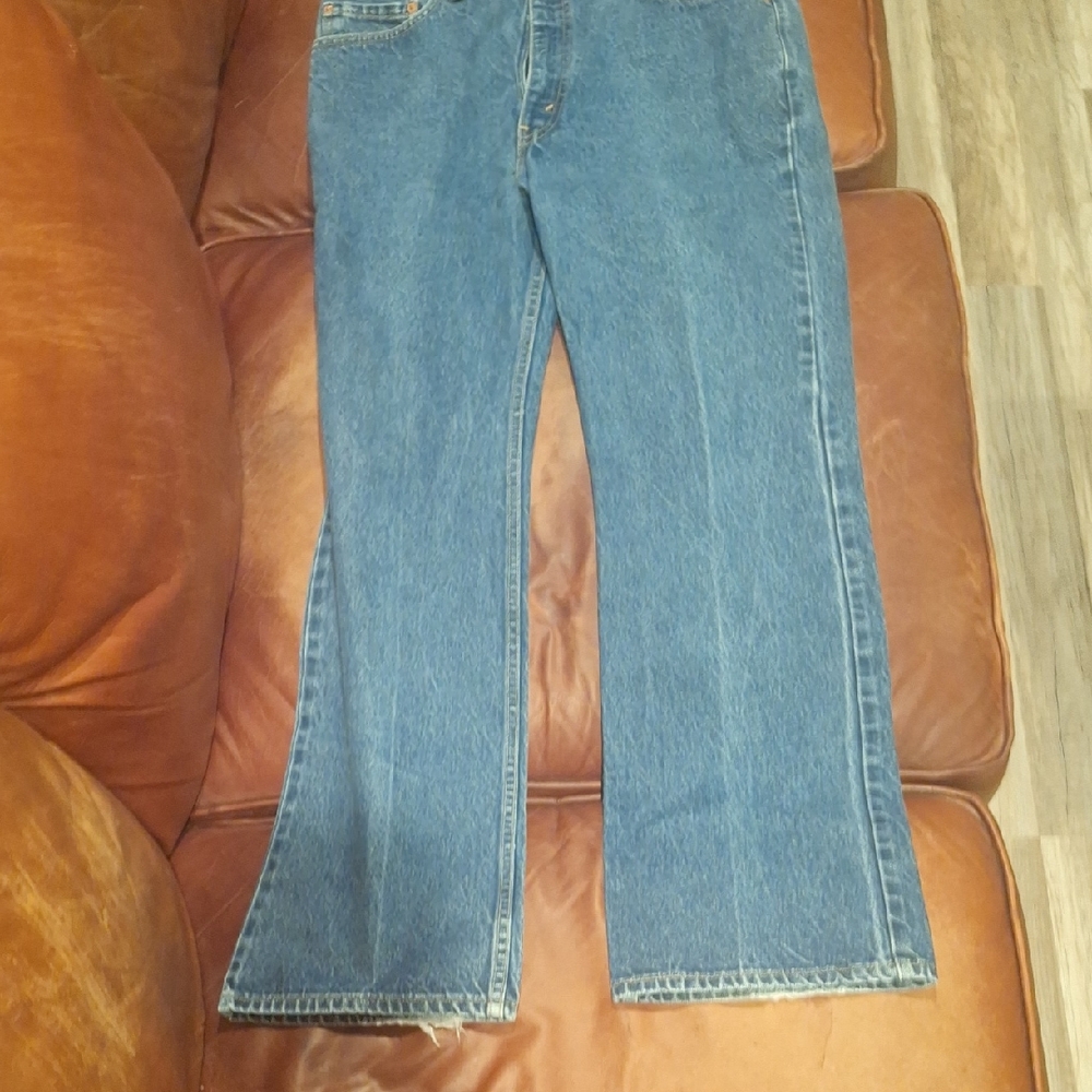 Levi's Men's Bootcut Jeans in Classic Blue 36x32